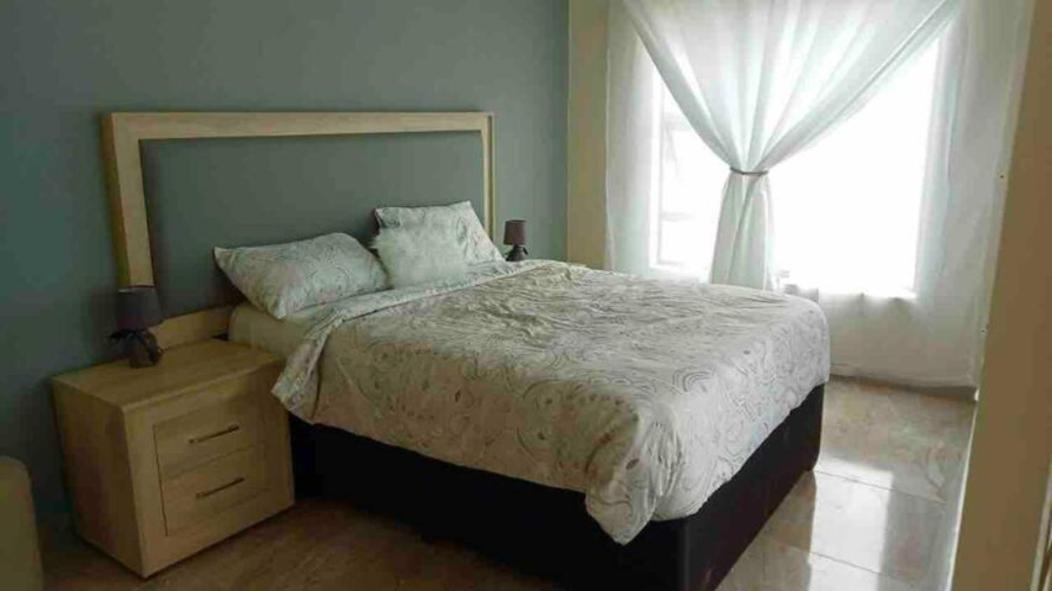 Evans Village - Apartments & Spa Johannesburg Esterno foto