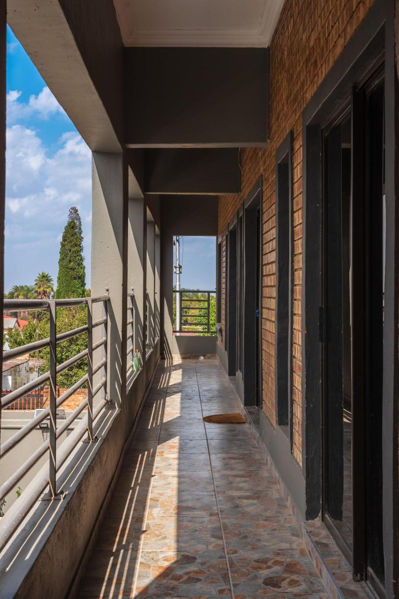 Evans Village - Apartments & Spa Johannesburg Esterno foto