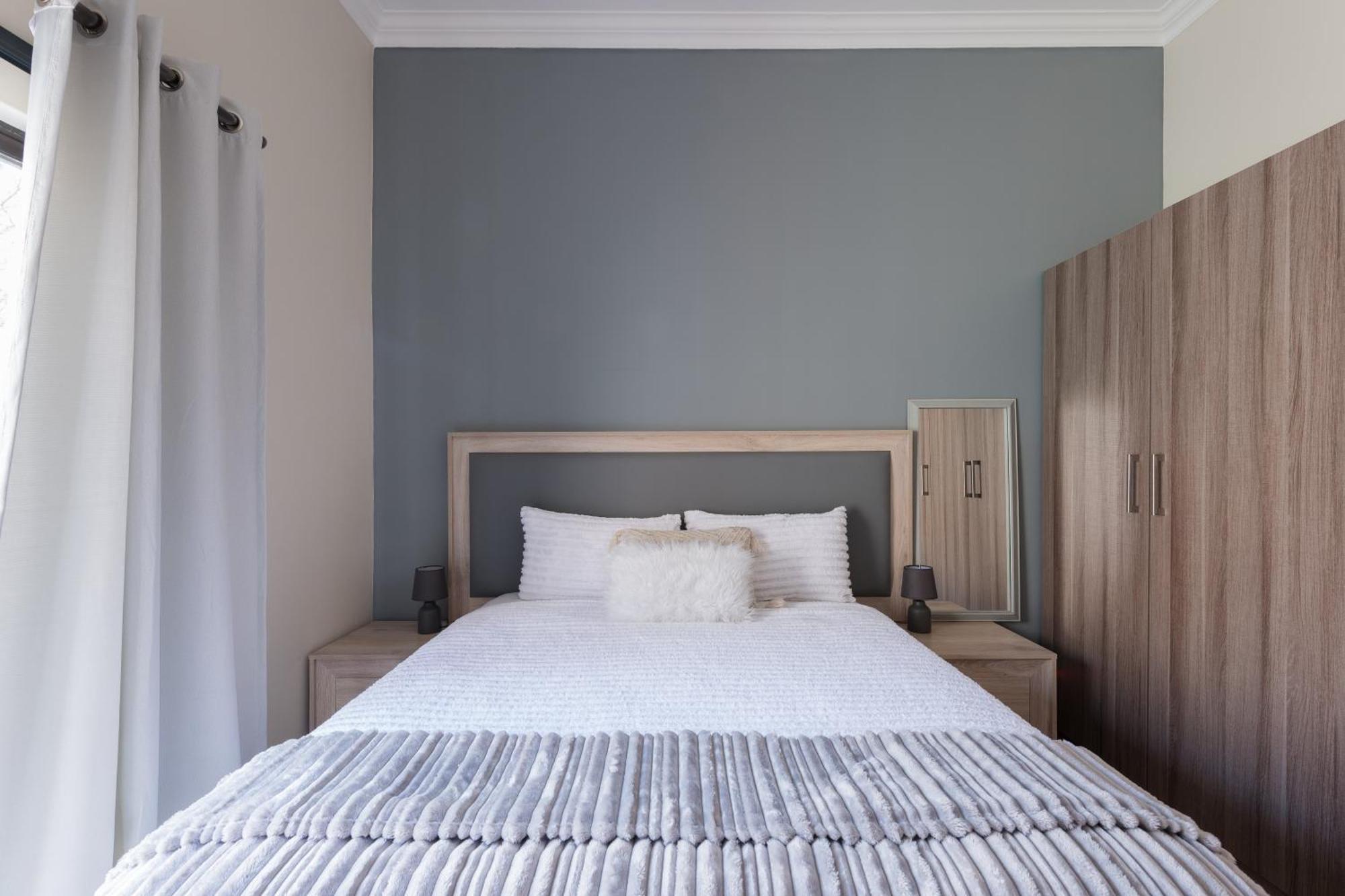 Evans Village - Apartments & Spa Johannesburg Esterno foto