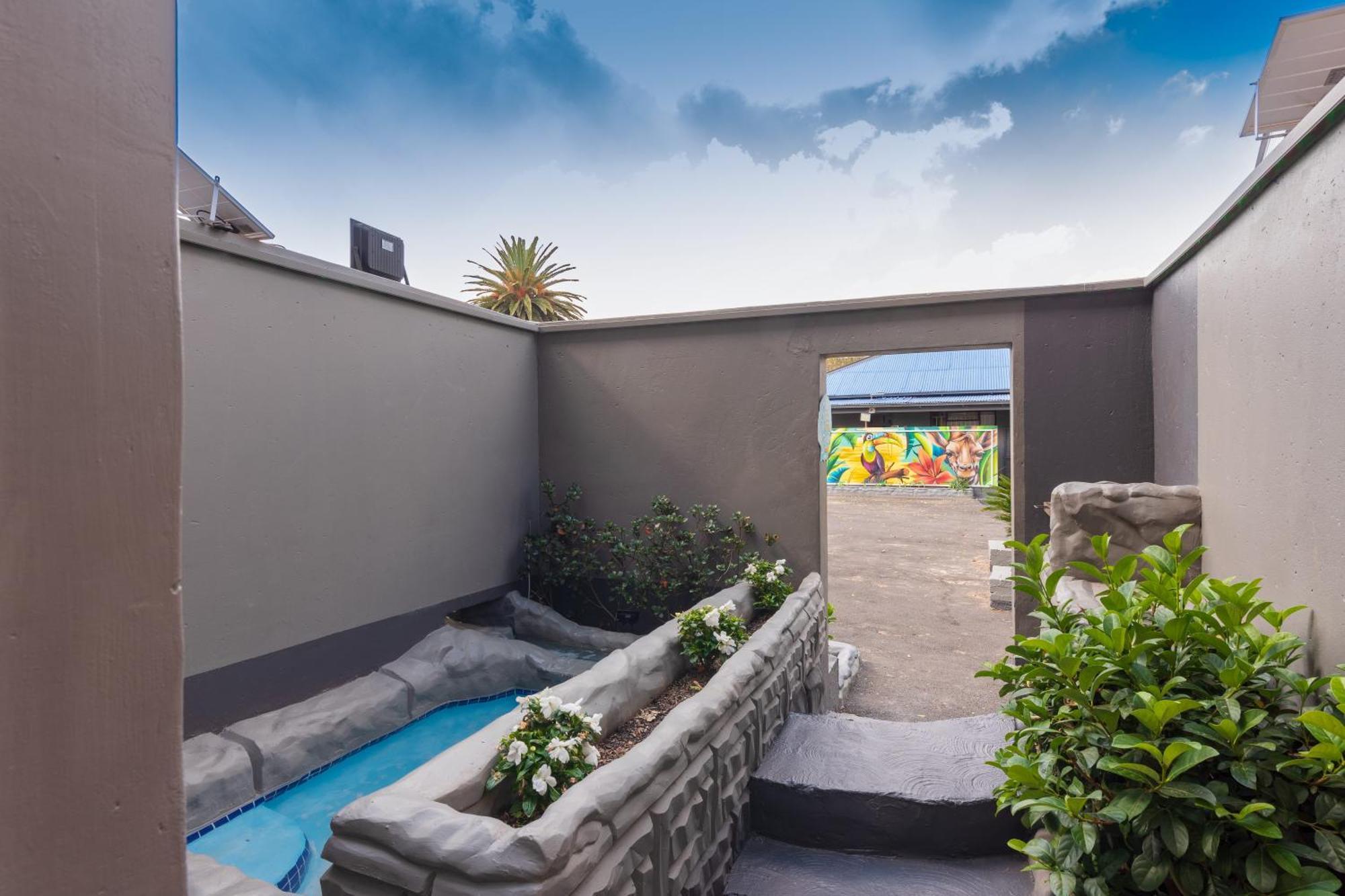 Evans Village - Apartments & Spa Johannesburg Esterno foto