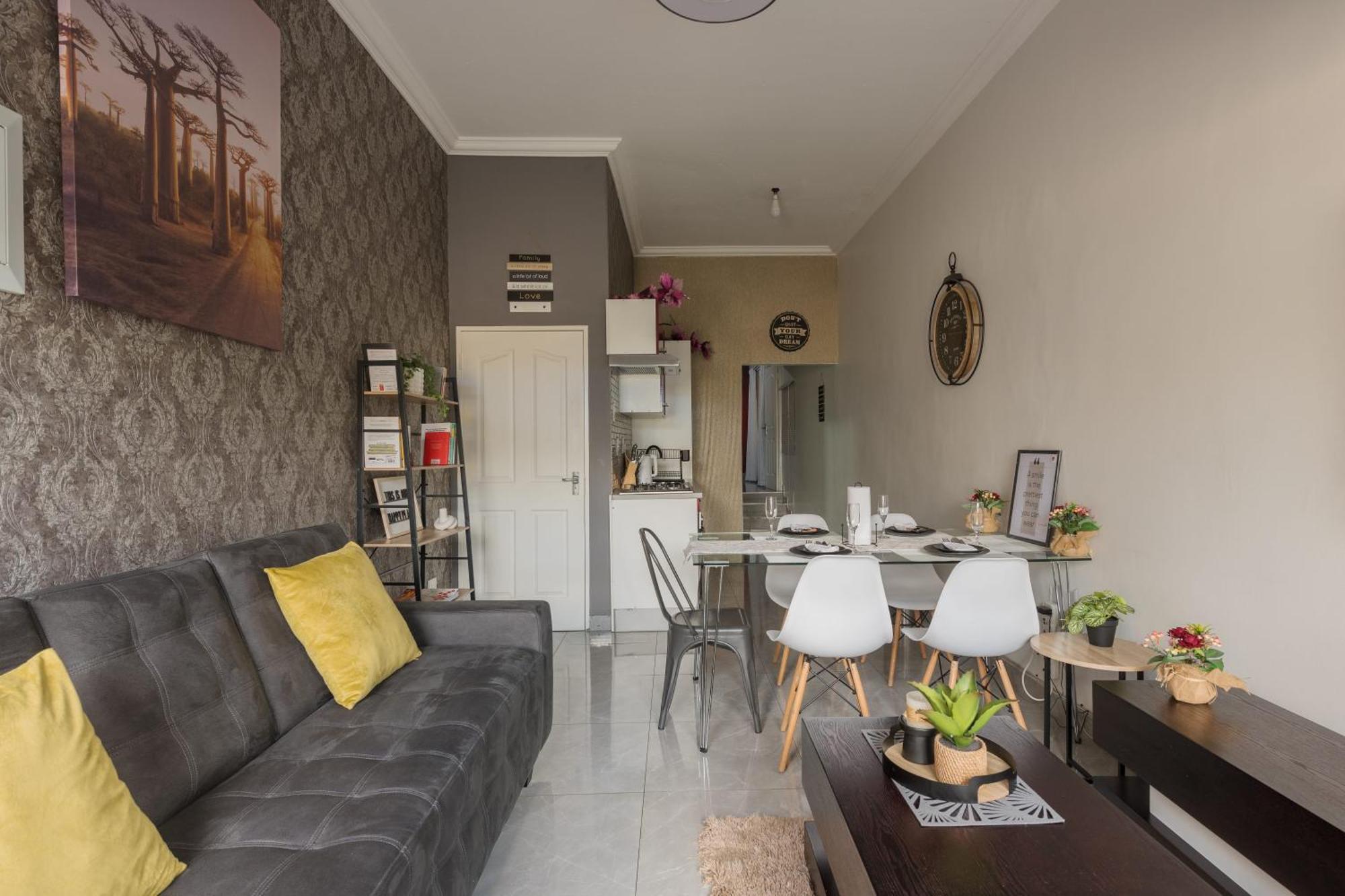 Evans Village - Apartments & Spa Johannesburg Esterno foto